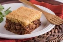Beef and bean tamale pie